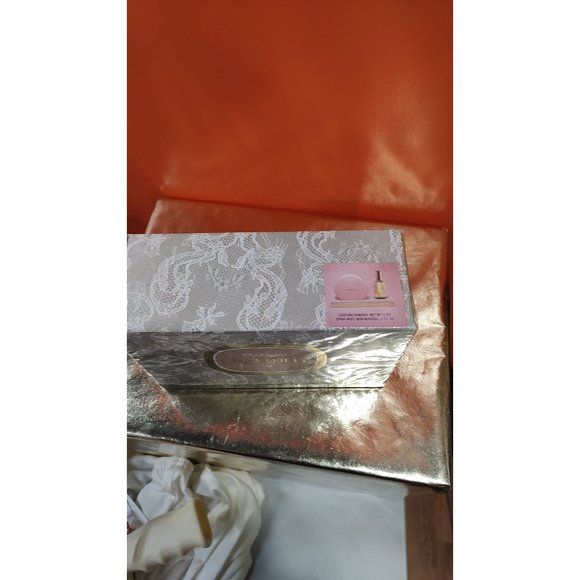 1970's-80's Houbigant Chantilly Gift Set - Picture 11 of 11